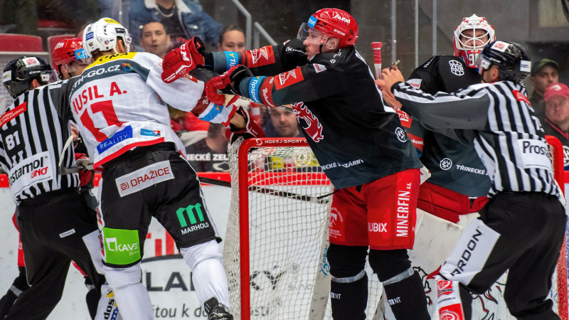 HC Oceláři Třinec vs. HC Dynamo Pardubice